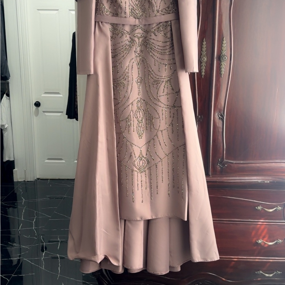 Elegant Puff-Sleeve Maxi Dress in Dusty Rose - Picture 2 of 6